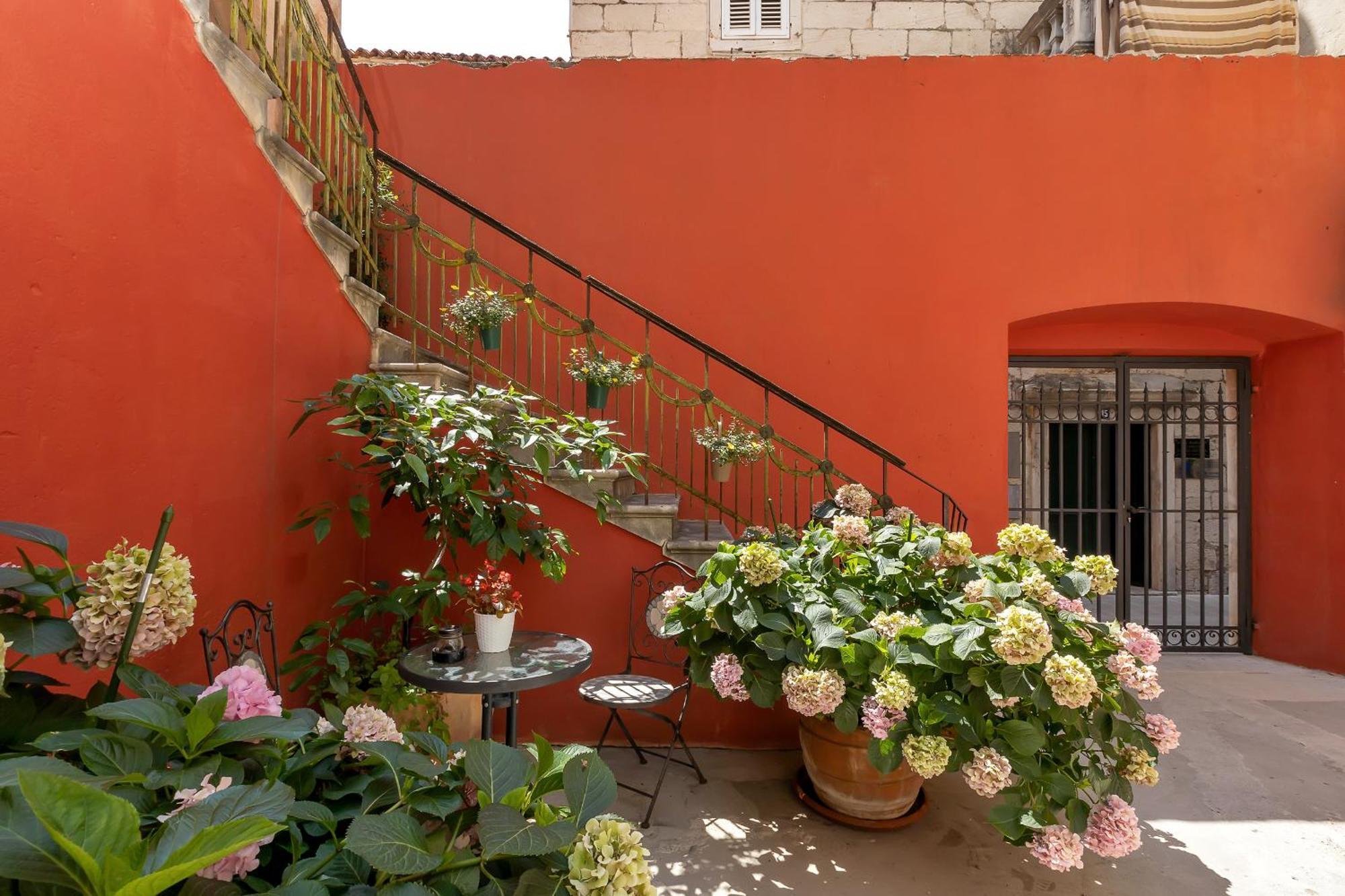 City Center Apartment Dvor Kalalarga Makarska Luaran gambar