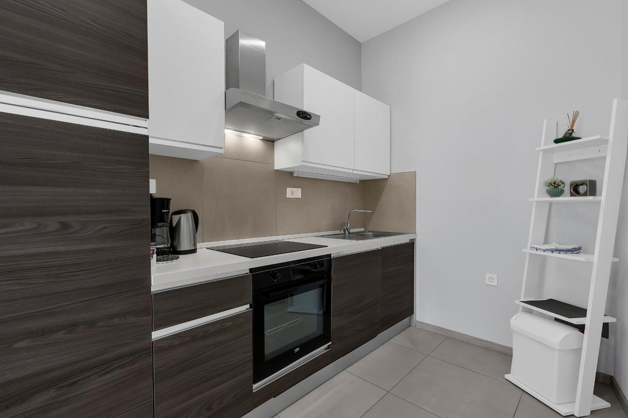 City Center Apartment Dvor Kalalarga Makarska Luaran gambar