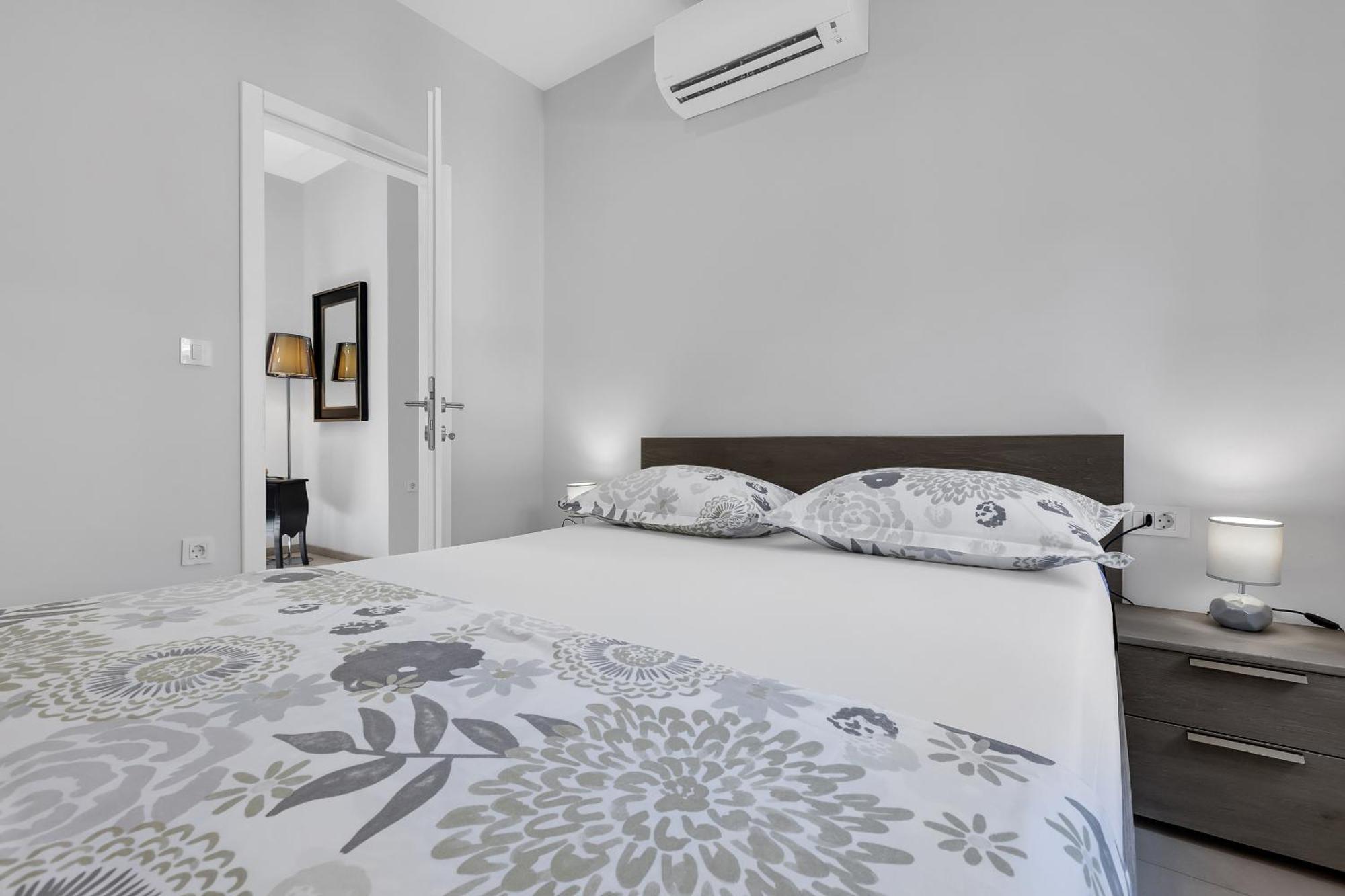 City Center Apartment Dvor Kalalarga Makarska Luaran gambar